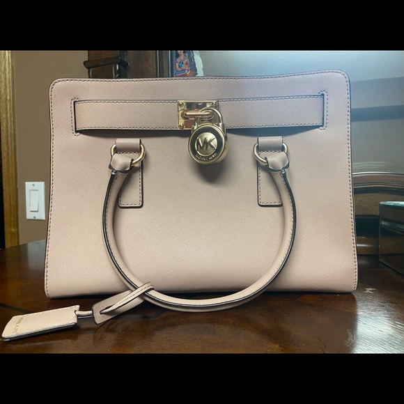 MICHAEL Michael Kors Handbags - Michael Kors EW Satchel Leather in Fawn